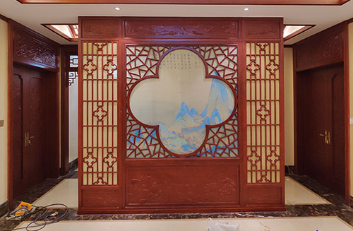 台州会所室内装修中式仿古实木屏风隔断展示